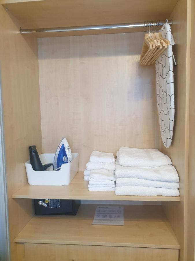 London Luxury Apartments 4 Min Walk From Ilford Station, With Free Parking Free Wifi Экстерьер фото